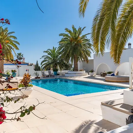 Cubo's Mauresque Villa