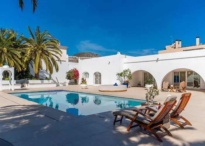 Cubo's Mauresque Torremolinos