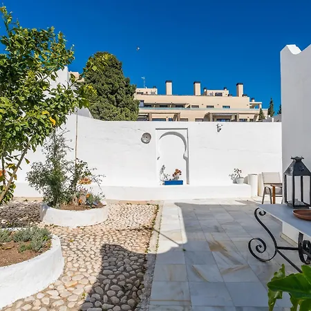 Cubo's Mauresque Villa