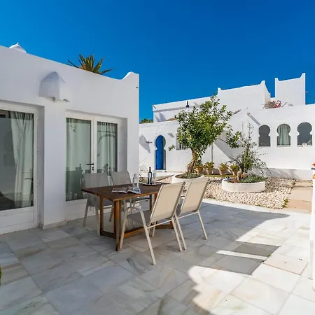 Cubo's Mauresque Villa
