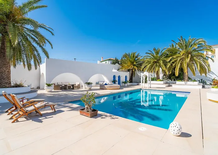 Villa Cubo's Mauresque Torremolinos