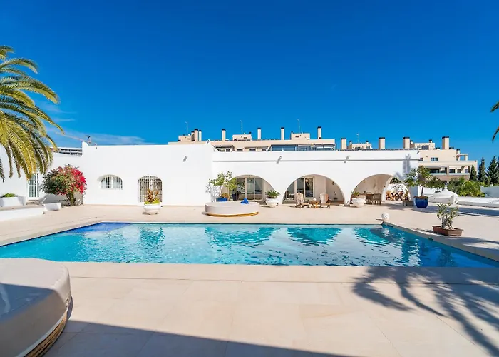 Cubo's Mauresque Villa Torremolinos