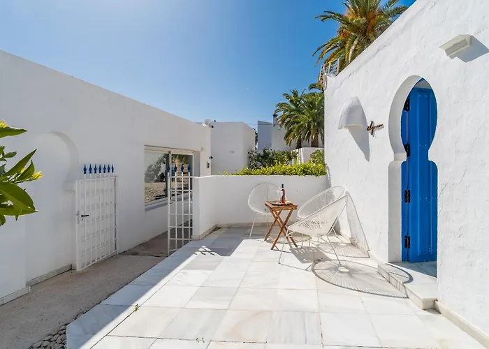 Cubo's Mauresque Villa *