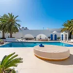 Cubo's Mauresque Villa *