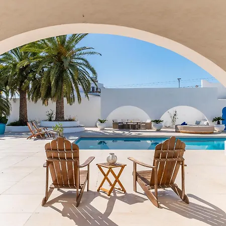 Cubo's Mauresque Villa