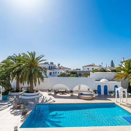 Cubo's Mauresque Villa